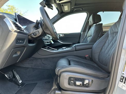 New 2026 BMW X5 xDrive40i w/ M Sport Package image 15