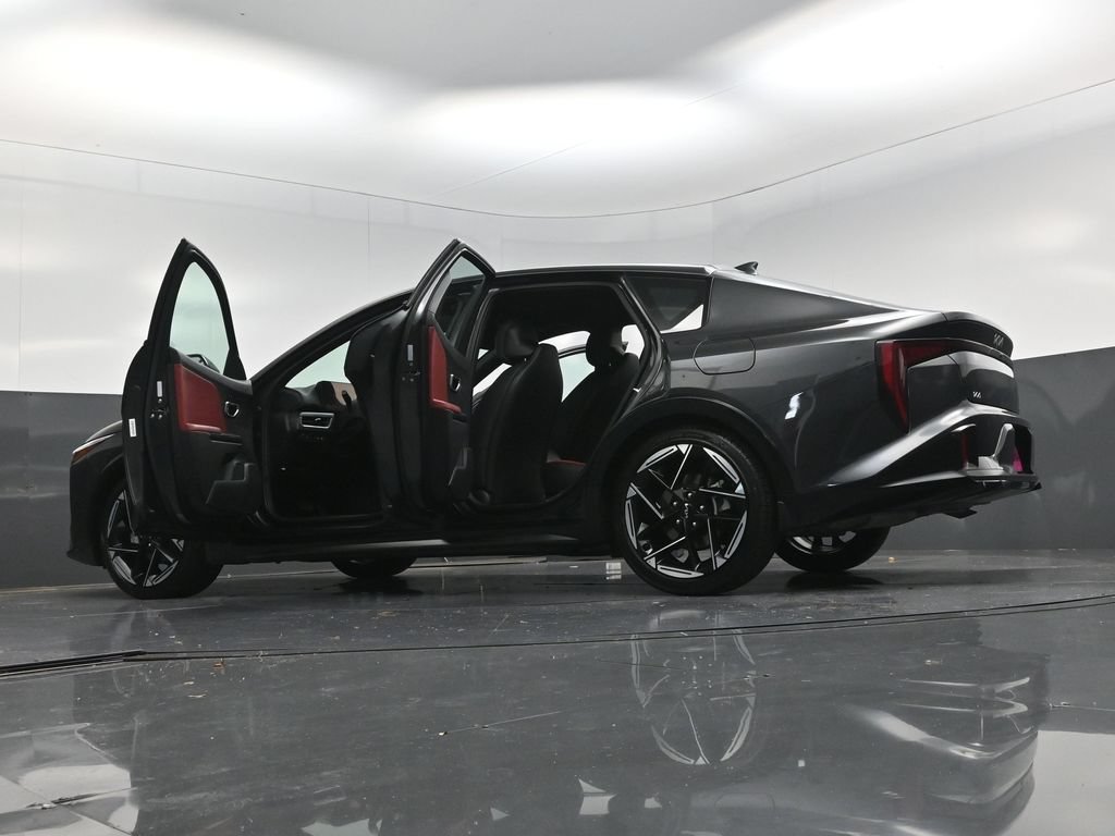 Used 2025 Kia K4 GT-Line w/ GT-Line Premium Package FWD image 19