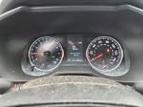 Used 2021 Toyota RAV4 XLE Premium image 11