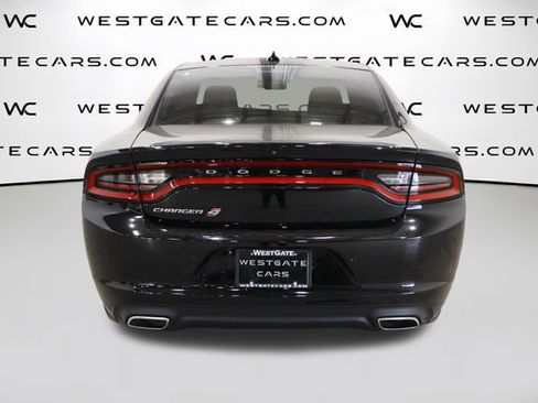 Used 2023 Dodge Charger SXT image 4