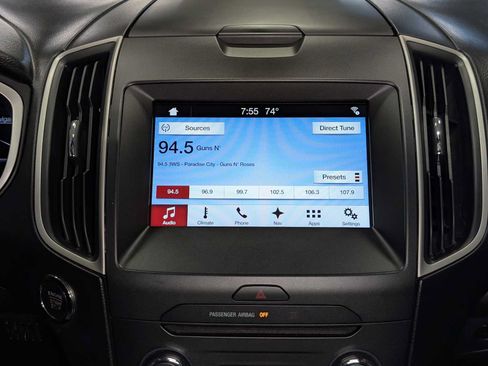 Used 2016 Ford Edge SEL w/ Equipment Group 201A AWD/4WD image 18