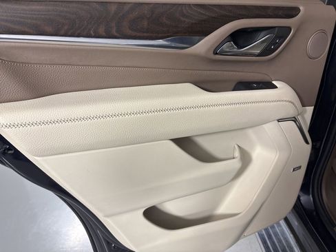 Used 2023 GMC Yukon Denali image 43