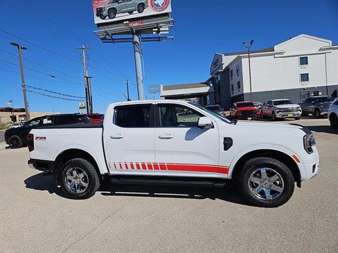 Used 2025 Ford Ranger Lariat w/ FX4 Off-Road Package image 6