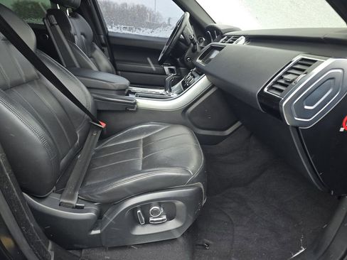 Used 2017 Land Rover Range Rover Sport HSE image 6
