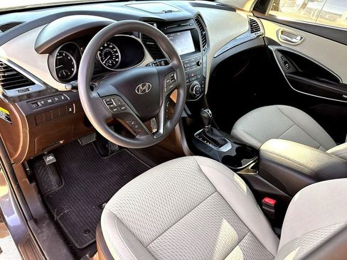 Used 2017 Hyundai Santa Fe Sport image 14