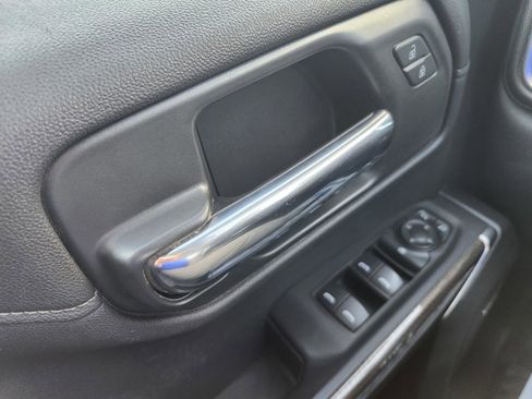 Used 2020 Chevrolet Silverado 1500 RST w/ All-Star Edition image 17