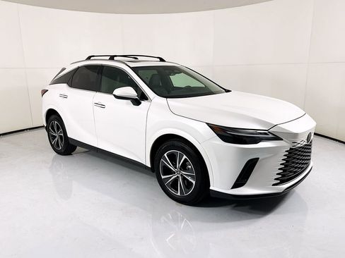 Certified 2025 Lexus RX 350 FWD w/ Accessory Package image 3