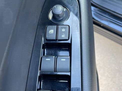 Used 2025 MAZDA CX-5 AWD 2.5 S w/ Select Package image 16