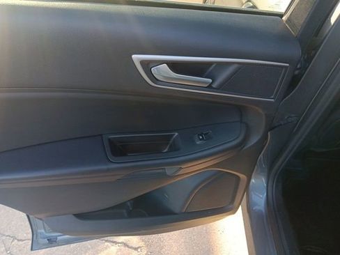 Used 2023 Ford Edge SEL image 26