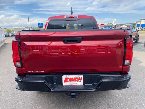 Used 2024 Chevrolet Colorado Z71 w/ Z71 Convenience Package 2 AWD/4WD image 4