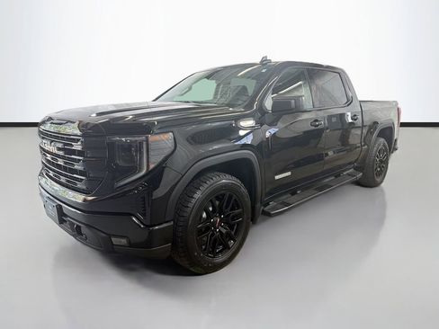 Used 2024 GMC Sierra 1500 Elevation w/ Preferred Package AWD/4WD image 5