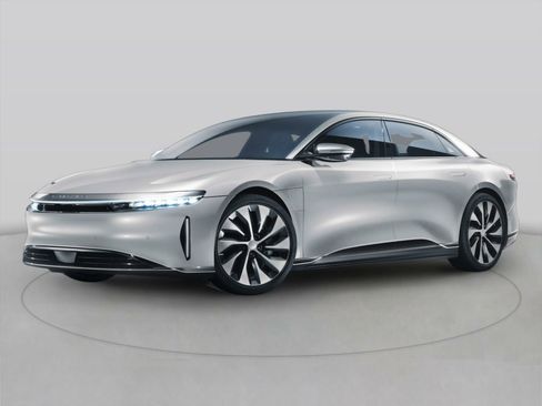 Used 2024 Lucid Air Pure RWD image 1