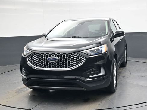 Used 2024 Ford Edge SEL image 9