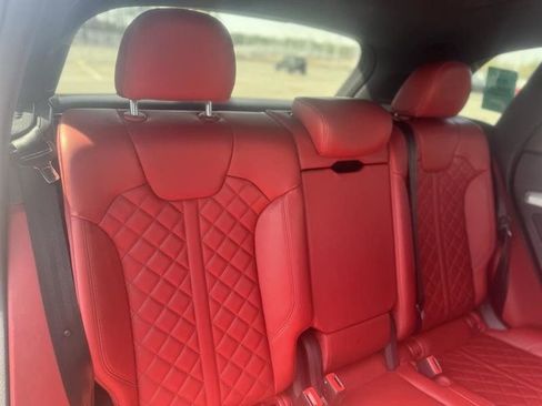 Used 2018 Audi SQ5 Premium Plus w/ Navigation Package image 20