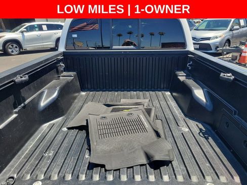 Used 2021 Toyota Tacoma SR5 RWD image 9