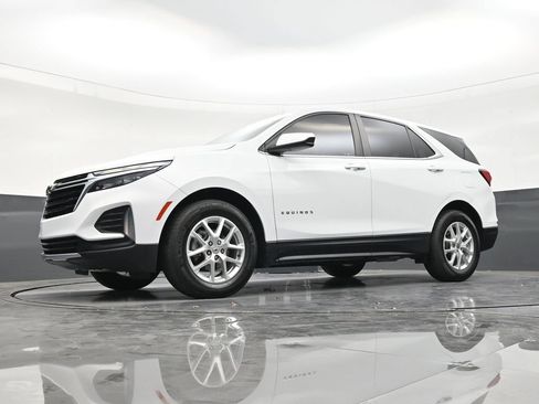 Used 2023 Chevrolet Equinox LT FWD image 21