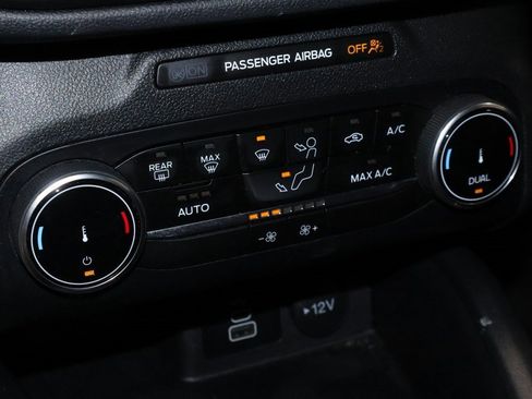 Certified 2024 Ford Escape ST-Line image 31