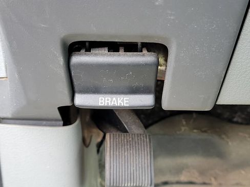 Used 2007 Ford F150 STX RWD image 21