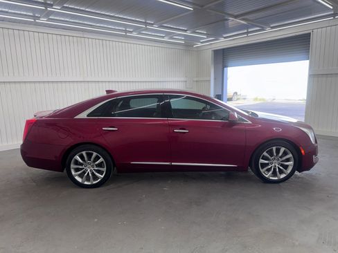 Used 2015 Cadillac XTS Luxury w/ Driver Awareness Package image 4