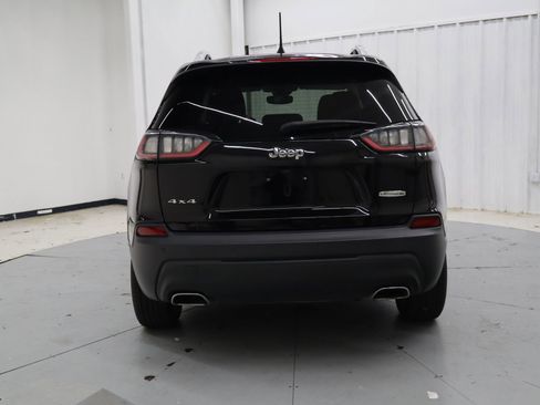 Used 2021 Jeep Cherokee Latitude Lux AWD/4WD image 4