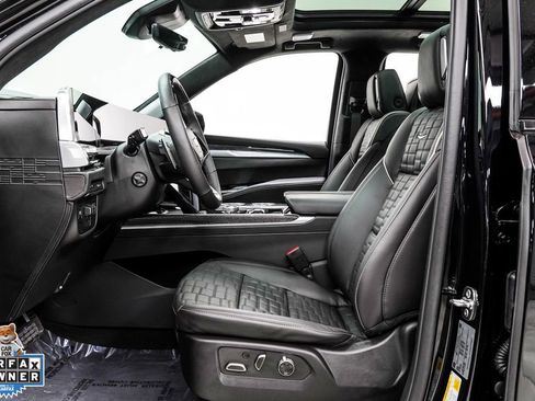 Used 2025 Cadillac Escalade V w/ LPO, Floor Liner Package AWD/4WD image 16
