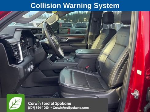 Used 2024 GMC Sierra 3500 Denali image 2