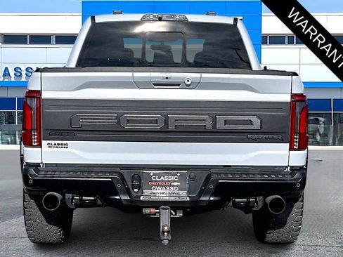 Used 2025 Ford F150 Raptor image 6