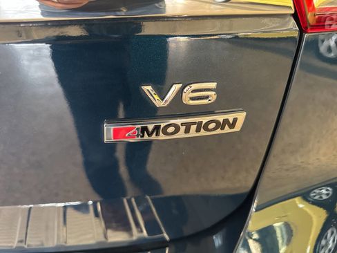 Used 2018 Volkswagen Atlas SEL image 40