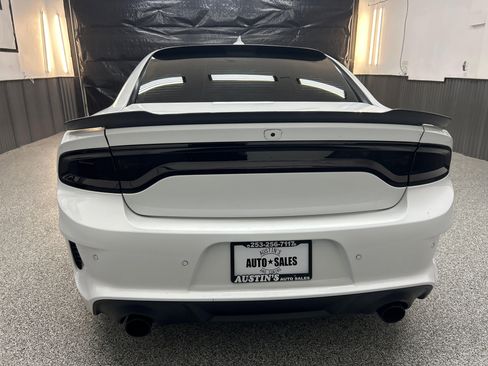 Used 2021 Dodge Charger Scat Pack image 5