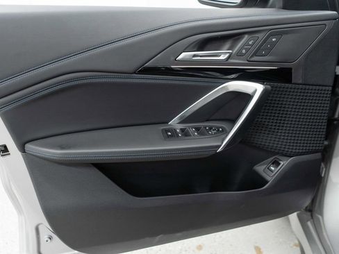 Used 2025 BMW X1 xDrive28i w/ M Sport Line w/ M Sport Package image 14