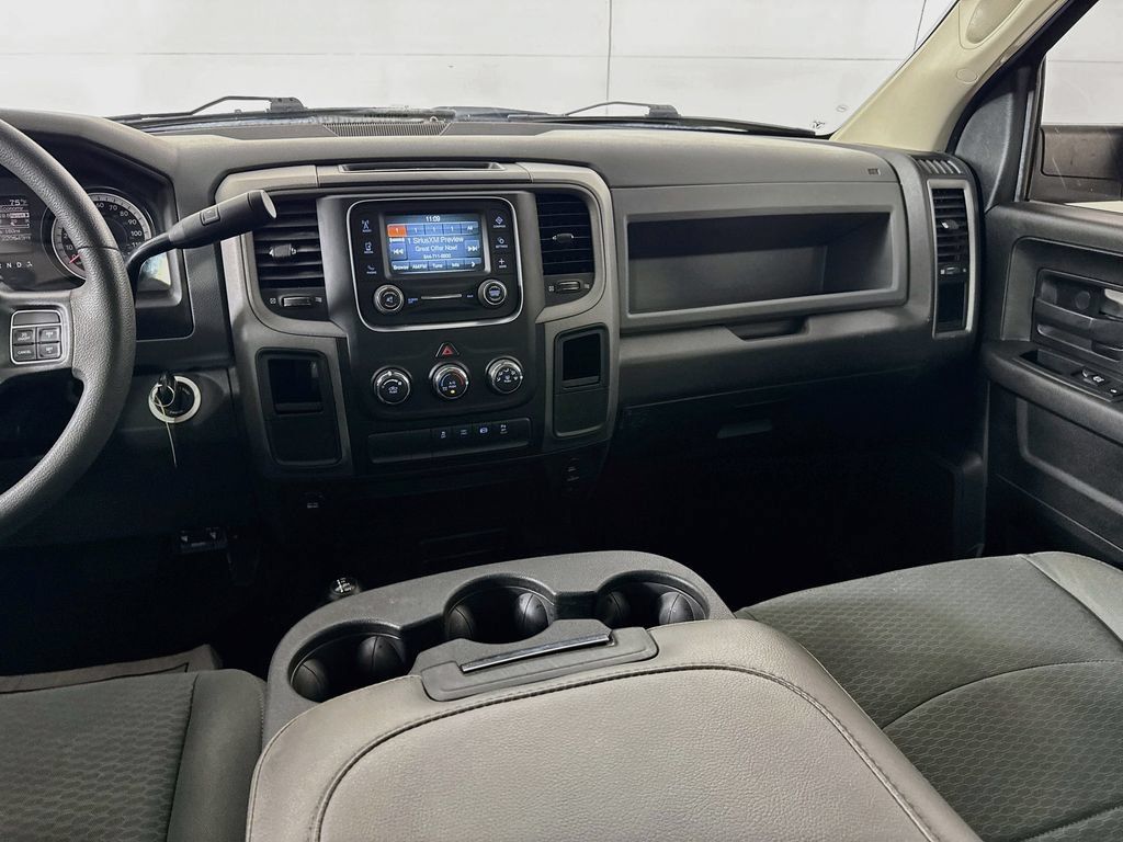 Used 2018 RAM 2500 Tradesman w/ Chrome Appearance Group AWD/4WD image 26