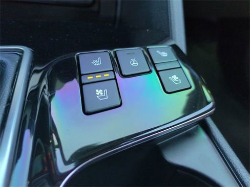 Used 2023 Kia Sportage SX image 24