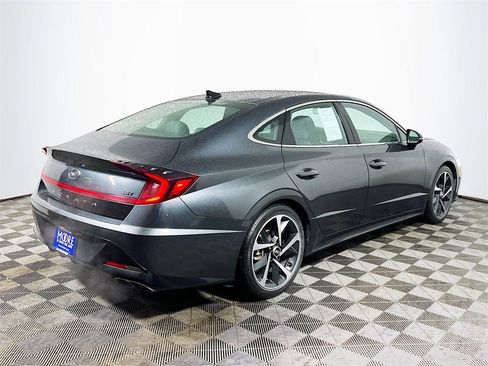 Used 2023 Hyundai Sonata SEL Plus image 8