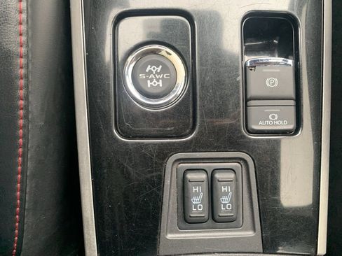 Used 2020 Mitsubishi Outlander ES image 22