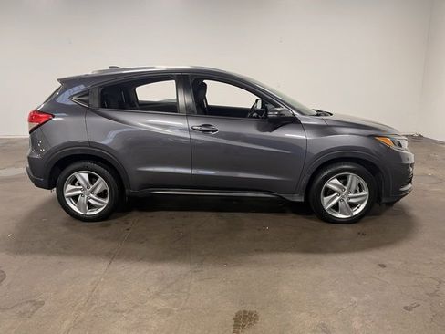 Used 2019 Honda HR-V EX image 2