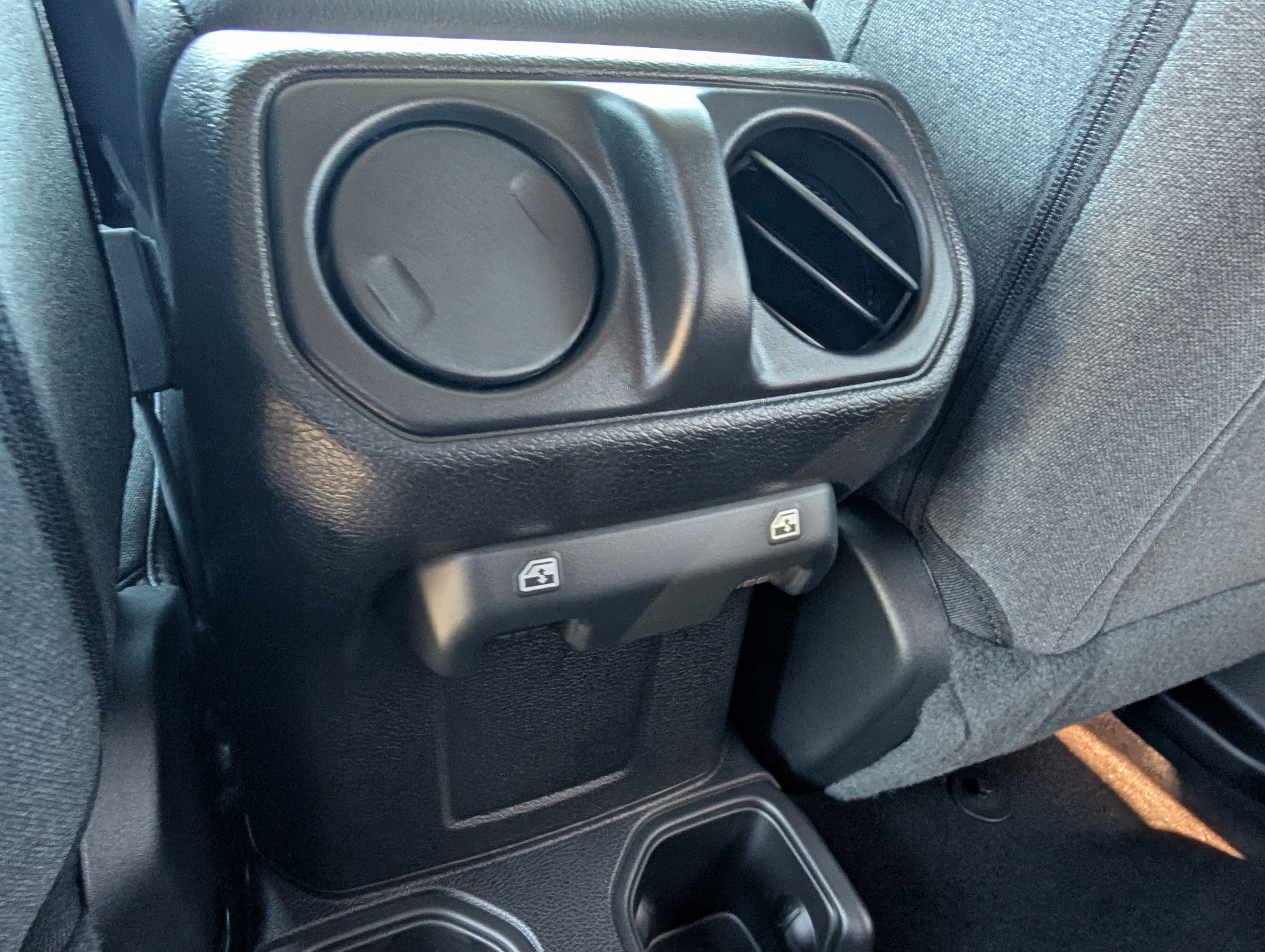 New 2026 Jeep Wrangler Unlimited Sport AWD/4WD image 14