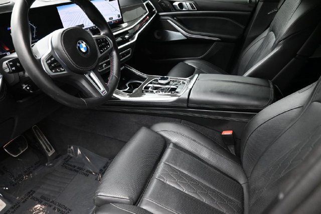 Certified 2025 BMW X7 M60i AWD/4WD image 20