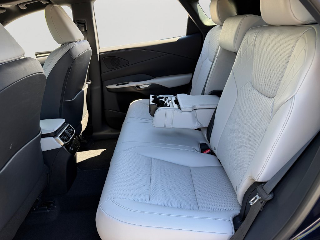 New 2026 Lexus RX 350 Premium Plus w/ Convenience Package AWD/4WD image 8