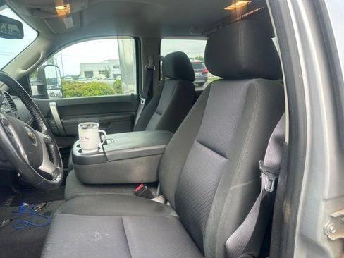 Used 2014 Chevrolet Silverado 3500 LT w/ Interior Plus Package AWD/4WD image 28