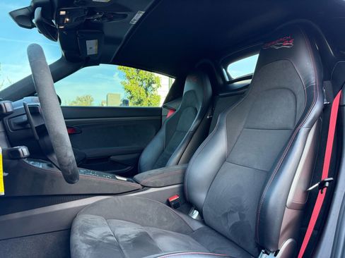 Certified 2024 Porsche 718 Boxster Spyder RS image 5