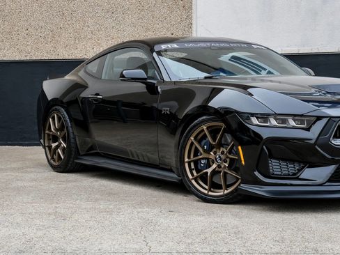 Used 2024 Ford Mustang GT Premium w/ GT Performance Package RWD image 6