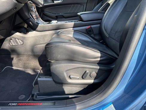 Used 2019 Ford Edge ST w/ Equipment Group 401A image 11