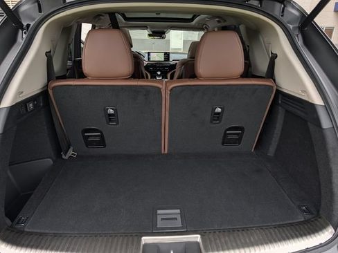 Used 2025 Acura MDX SH-AWD w/ Technology Package image 21
