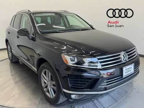 Used 2015 Volkswagen Touareg VR6 AWD/4WD image 1