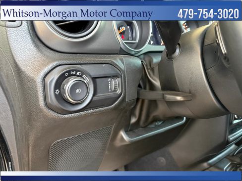 Used 2023 Jeep Wrangler Unlimited Sport AWD/4WD image 16