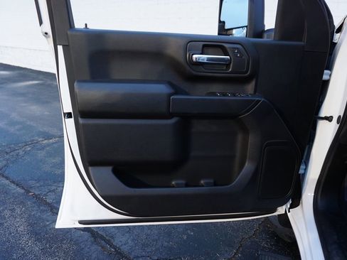 New 2026 Chevrolet Silverado 2500 Custom w/ Custom Value Package image 21