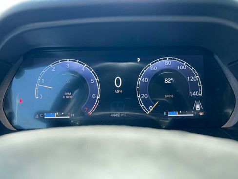 Used 2022 Jeep Grand Cherokee Limited image 22