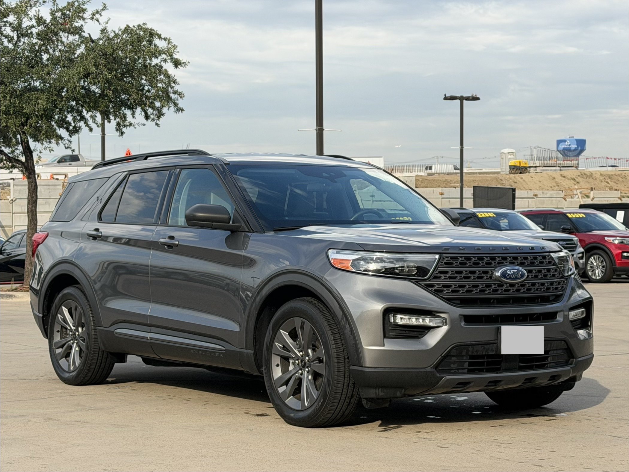 Used 2021 Ford Explorer XLT w/ Equipment Group 202A RWD image 1