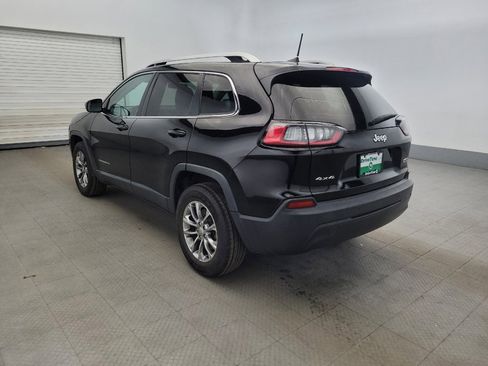 Used 2019 Jeep Cherokee Latitude Plus w/ Cold Weather Group image 5