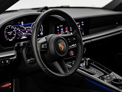 Used 2025 Porsche 911 Carrera image 48